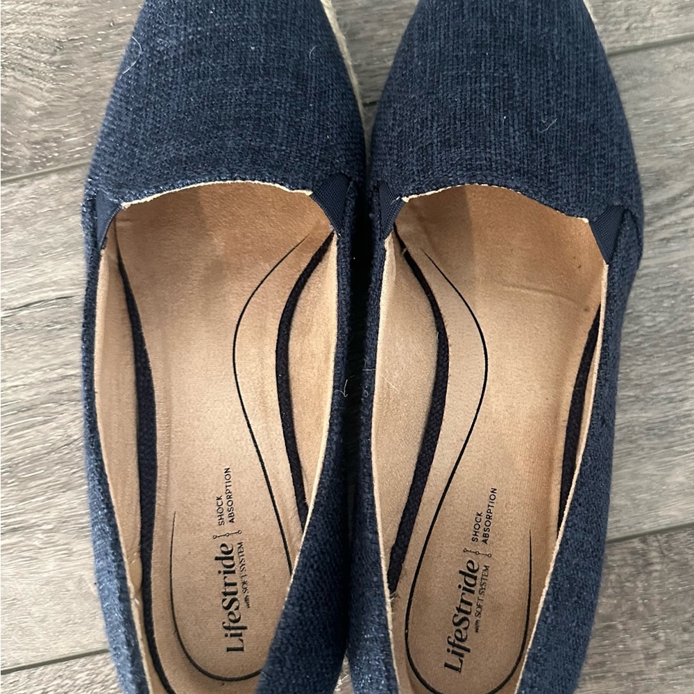 Life Stride Women's Dark Blue Loafers